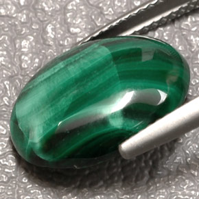 7.84캐럿 천연 여러 가지 빛깔의 녹색 말라카이트, 타원형 컷, 15.9×12 mm, 불투명체