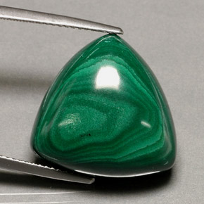 34.16캐럿 천연 여러 가지 빛깔의 녹색 말라카이트, 트릴리언, 19.6×19 mm, 불투명체