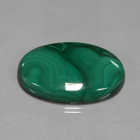 55.31캐럿 천연 여러 가지 빛깔의 녹색 말라카이트, 타원형 컷, 33.2×22.2 mm, 불투명체