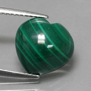 5.42캐럿 천연 여러 가지 빛깔의 녹색 말라카이트, 하트 모양, 11×10.6 mm, 불투명체