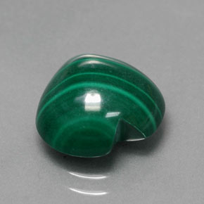 5.42캐럿 천연 여러 가지 빛깔의 녹색 말라카이트, 하트 모양, 11×10.6 mm, 불투명체