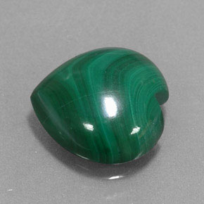 4.69캐럿 천연 여러 가지 빛깔의 녹색 말라카이트, 하트 모양, 11×10.6 mm, 불투명체