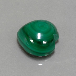 5.04캐럿 천연 여러 가지 빛깔의 녹색 말라카이트, 하트 모양, 10.1×9.8 mm, 불투명체