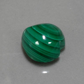 4.16캐럿 천연 여러 가지 빛깔의 녹색 말라카이트, 하트 모양, 9×8.8 mm, 불투명체