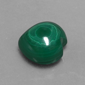 3.97캐럿 천연 여러 가지 빛깔의 녹색 말라카이트, 하트 모양, 9.2×8.8 mm, 불투명체