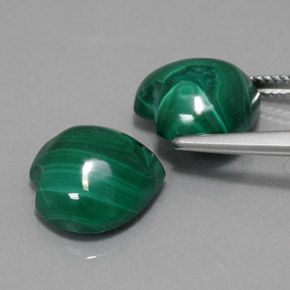 캐럿 천연 여러 가지 빛깔의 녹색 공작석 보석, 하트 모양, 불투명체