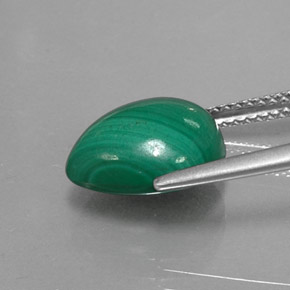6.39캐럿 천연 여러 가지 빛깔의 녹색 공작석, 배 모양, 불투명체