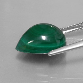 8.16캐럿 천연 여러 가지 빛깔의 녹색 말라카이트, 배 모양, 13×10.5 mm, 불투명체