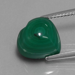 7.41캐럿 천연 Medium Green    말라카이트, 하트 모양, 11.1×10.8 mm, 불투명체