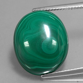 21.79캐럿 천연 여러 가지 빛깔의 녹색 말라카이트, 타원형 컷, 18.1×15.2 mm, 불투명체