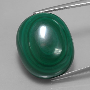 33.16캐럿 천연 여러 가지 빛깔의 녹색 말라카이트, 타원형 컷, 20.2×16.9 mm, 불투명체