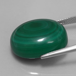 33.16캐럿 천연 여러 가지 빛깔의 녹색 말라카이트, 타원형 컷, 20.2×16.9 mm, 불투명체