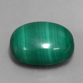 14.85캐럿 천연 여러 가지 빛깔의 녹색 말라카이트, 타원형 컷, 16.2×12.9 mm, 불투명체