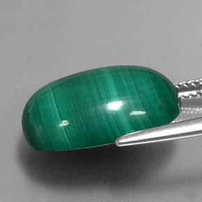 14.85캐럿 천연 여러 가지 빛깔의 녹색 말라카이트, 타원형 컷, 16.2×12.9 mm, 불투명체