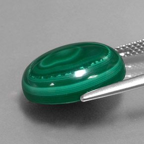 12.98캐럿 천연 여러 가지 빛깔의 녹색 말라카이트, 타원형 컷, 15×12.2 mm, 불투명체