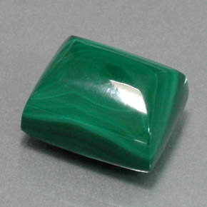21.25캐럿 천연 여러 가지 빛깔의 녹색 말라카이트, 바게트, 14.4×12.3 mm, 불투명체