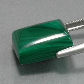 19.81캐럿 천연 여러 가지 빛깔의 녹색 말라카이트, 바게트, 15.2×12.2 mm, 불투명체