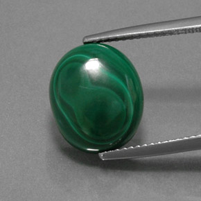 9.57캐럿 천연 여러 가지 빛깔의 녹색 말라카이트, 타원형 컷, 13.2×11.1 mm, 불투명체