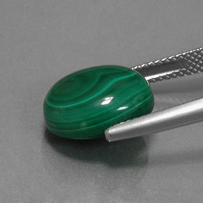 9.57캐럿 천연 여러 가지 빛깔의 녹색 말라카이트, 타원형 컷, 13.2×11.1 mm, 불투명체