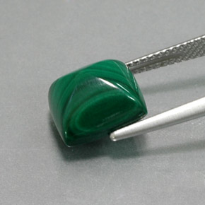 7.56캐럿 천연 여러 가지 빛깔의 녹색 말라카이트, 바게트, 10.3×9.3 mm, 불투명체