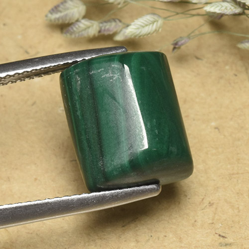 12.75캐럿 천연 여러 가지 빛깔의 녹색 말라카이트, 바게트, 12.9×10.5 mm, 불투명체