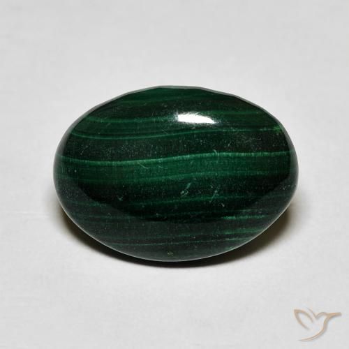 4.96ct 자연스러운 짙은 녹색 공작석, 타원형, 불투명체
