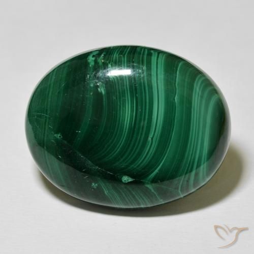 52.50ct 자연스러운 여러 가지 빛깔의 녹색 공작석, 타원형, 불투명체