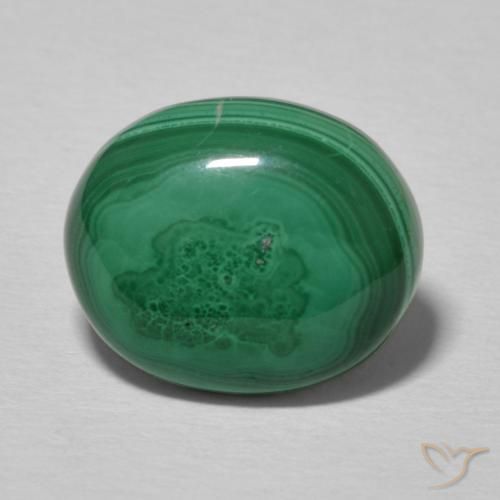 5.17ct 자연스러운 미디엄 그린 공작석, 타원형, 불투명체