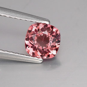 0.94캐럿 천연 로즈 말레이 가넷, 쿠션 컷, 5.6×5.6 mm, VS