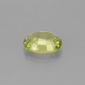 1.23캐럿 천연 노란빛 그린 말리 가넷, 타원형 컷, 7.5×5.7 mm, VVS-VS