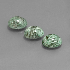 캐럿 천연 그린 마우싯싯 보석, 타원형 컷, 8.1×6.3 mm, 불투명체