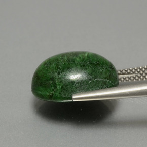 12.36캐럿 천연 그린 마우싯싯, 타원형 컷, 14.8×12.7 mm, 불투명체