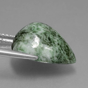 8.32캐럿 천연 흙빛 녹색 마우싯싯, 배 모양, 14.4×12 mm, 불투명체