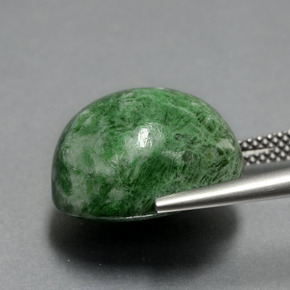 18.15캐럿 천연 그린 마우싯싯, 타원형 컷, 15.7×13.4 mm, 불투명체