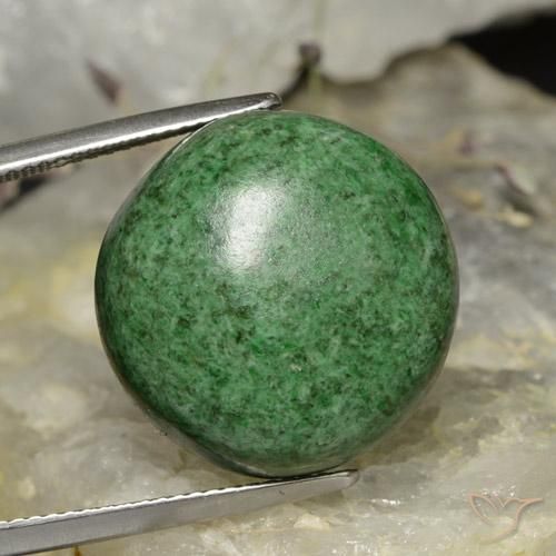 32.44ct 자연스러운 옅은 소나무 녹색 앉아-앉아, 둥근, 불투명체