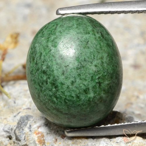 12.36ct 자연스러운 미디엄 그린 앉아-앉아, 타원형, 불투명체
