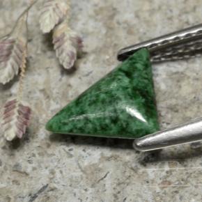 0.87캐럿 천연 그린 마우싯싯, 트릴리언, 6.8×9.3 mm, 불투명체