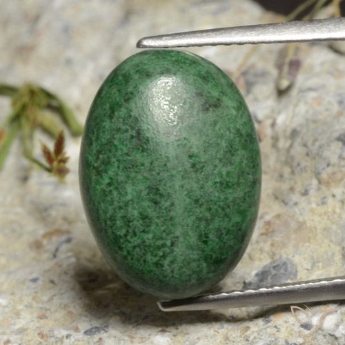 9.97ct 자연스러운 미디엄 그린 앉아-앉아, 타원형, 불투명체