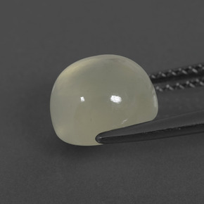 3.22캐럿 천연 따뜻한 화이트 문스톤, 라운드 컷, 8.74 mm, 투명한