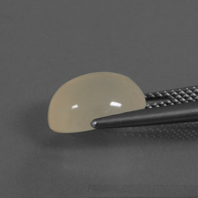 4.18캐럿 천연 크림 화이트 월장석, 타원형 컷, 투명한