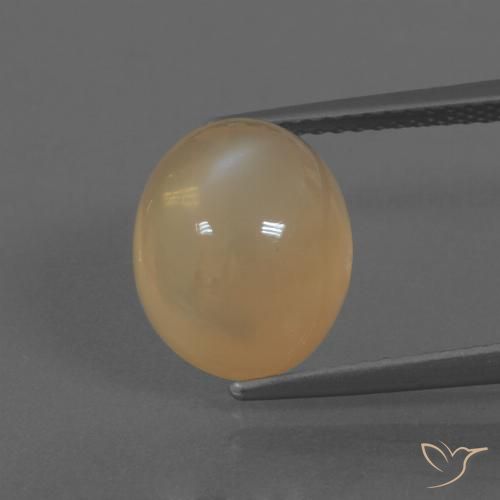 5.20ct 자연스러운 연한 갈색 월장석, 타원형, 투명한