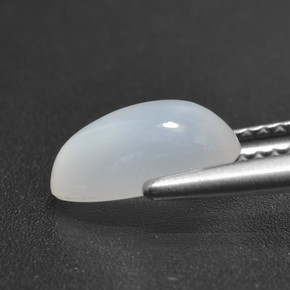 1.81캐럿 천연 반투명 흰색 문스톤, 타원형 컷, 9.9×6.4 mm, 투명한