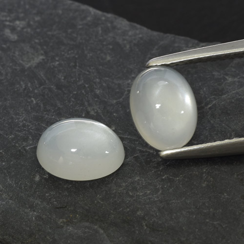 2.68캐럿 천연 따뜻한 화이트 문스톤 보석, 타원형 컷, 8.1×6.1 mm, 투명한