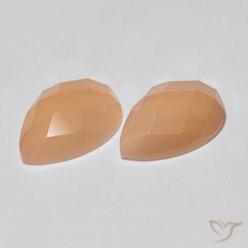 2.13ctw 자연스러운 Medium Light-Orange 월장석, 배 모양, 투명한