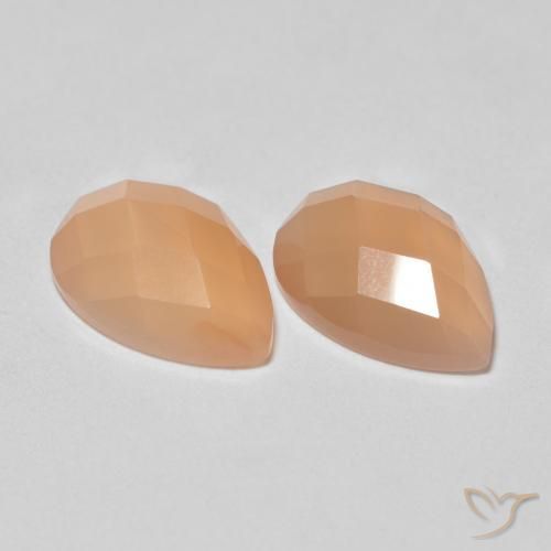 2.13캐럿 천연 Medium Light-Orange 월장석 보석, 배 모양, 투명한
