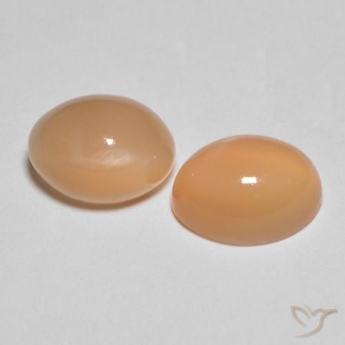2.86캐럿 천연 Medium Light-Orange 월장석 보석, 타원형, 투명한