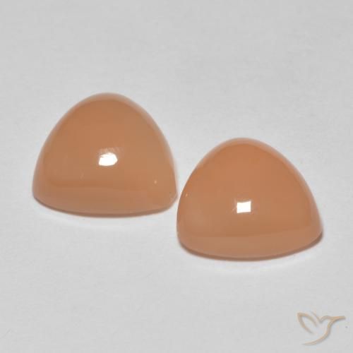 3.57캐럿 천연 Medium Light-Orange 월장석 보석, 일조, 투명한