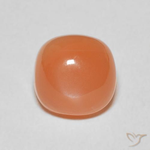 2.24ct 자연스러운 라이트 오렌지 월장석, 방석, 투명한