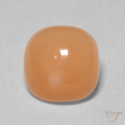 2.01ct 자연스러운 미디엄 오렌지 월장석, 방석, 투명한