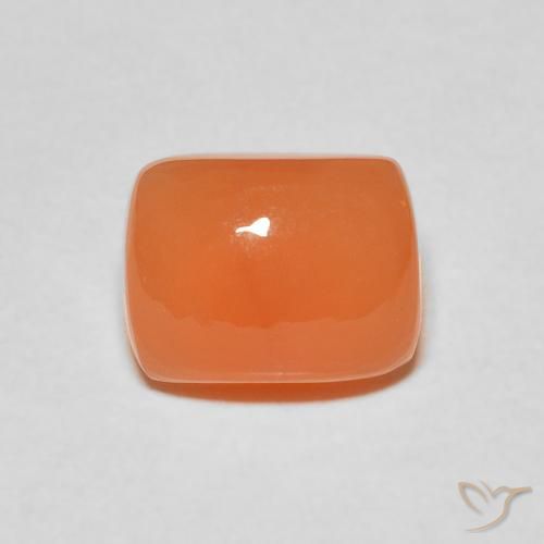 2.66ct 자연스러운 딥 오렌지 월장석, 방석, 투명한